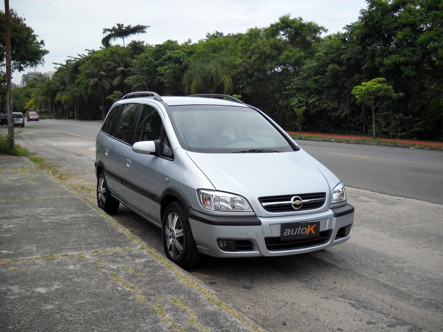 Chevrolet Zafira Elite 20