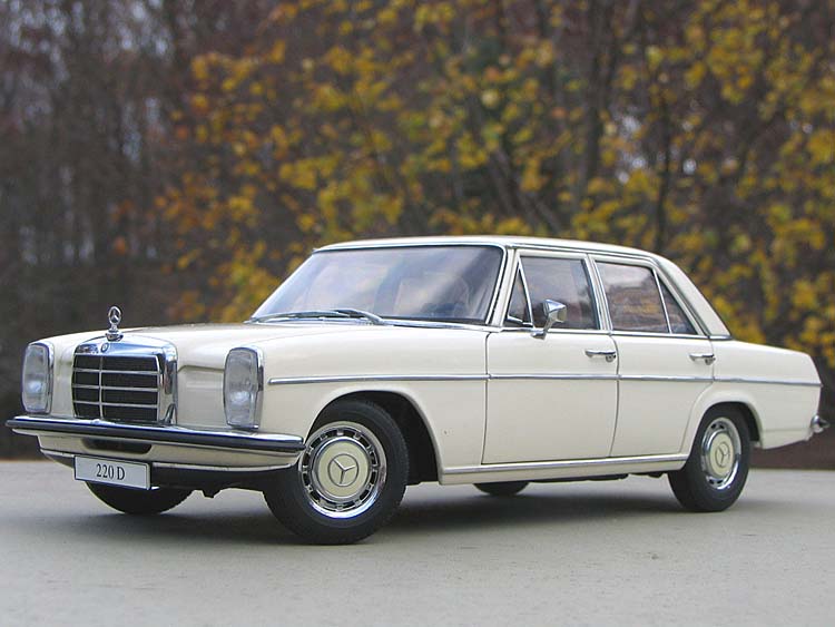 Mercedes-Benz 220 D