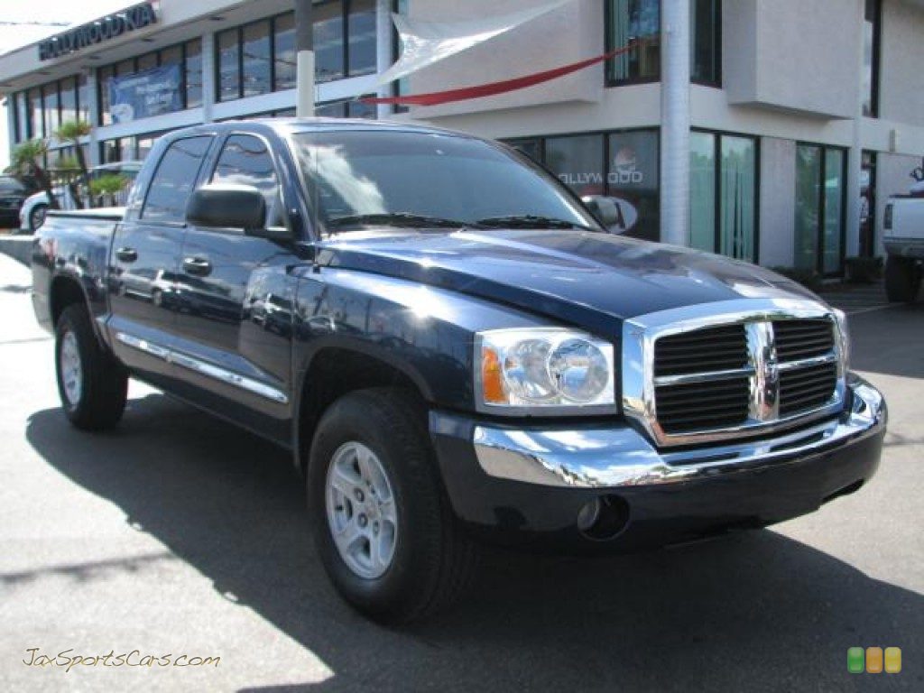 Dodge Dakota Laramie Quad Cab 4x4