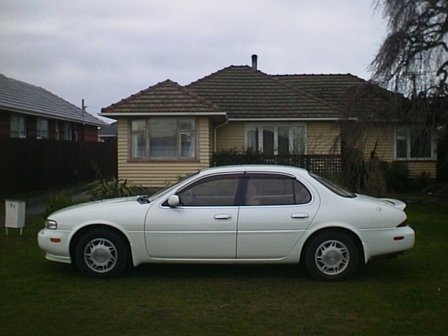 Nissan Leopard JFerie