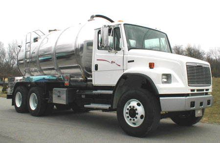 Freightliner FL80