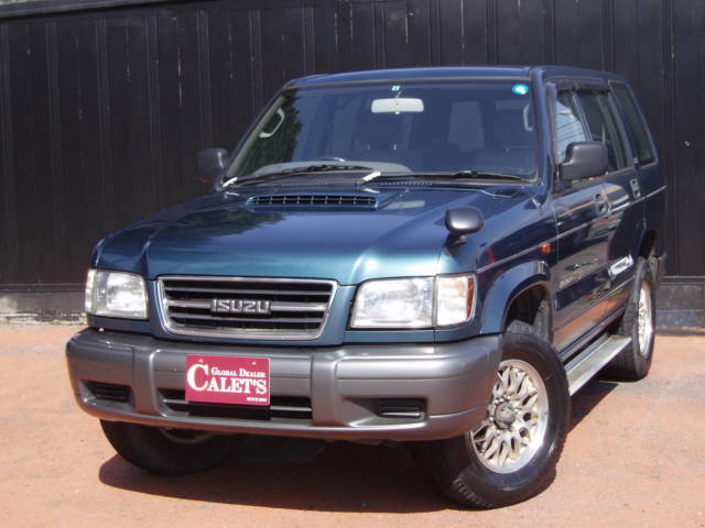 Isuzu Bighorn LS