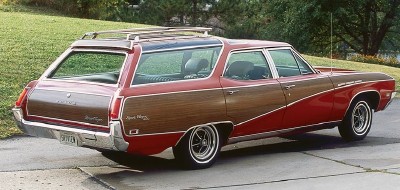 Oldsmobile Cutlass Vista Cruiser wagon