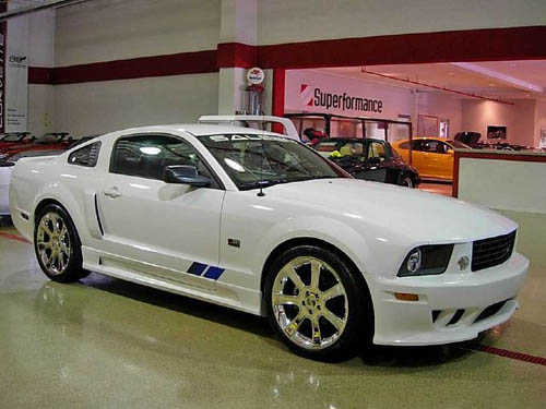 Ford Mustang Saleen