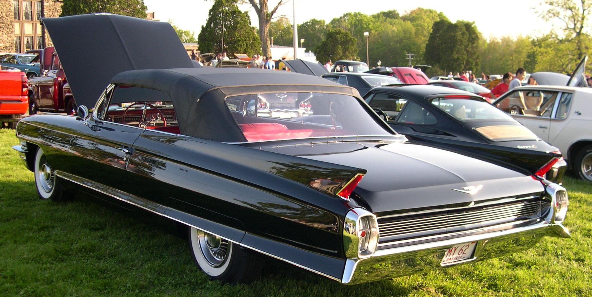 Cadillac 62 Convertible Coupe