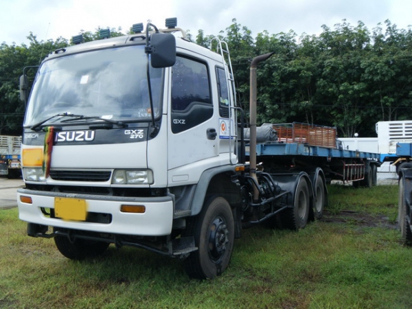 Isuzu Deca GXZ 270