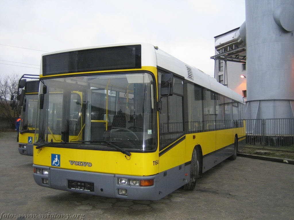 Volvo B10L