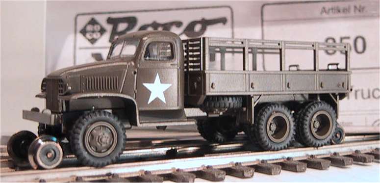 GMC M-215 6x6