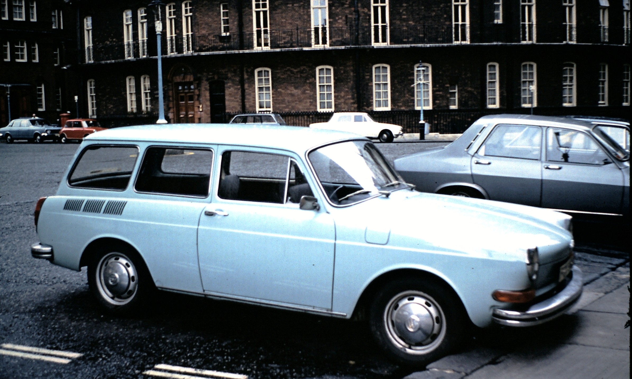 Volkswagen Variant