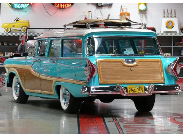 Edsel Bermuda wagon