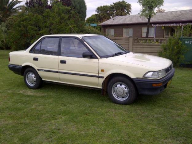 Toyota Corolla 16 GL