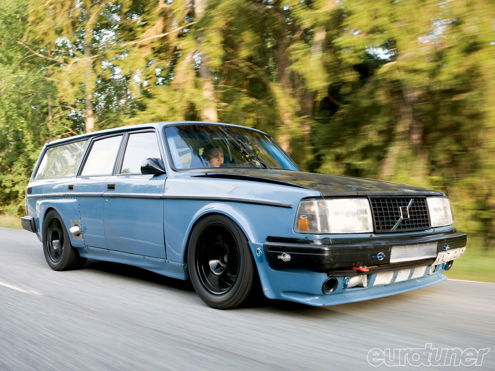 Volvo 245