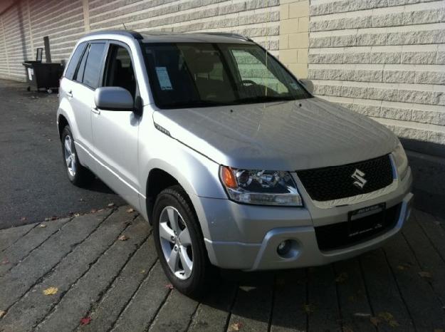 Suzuki Grand Nomade 16 JLX