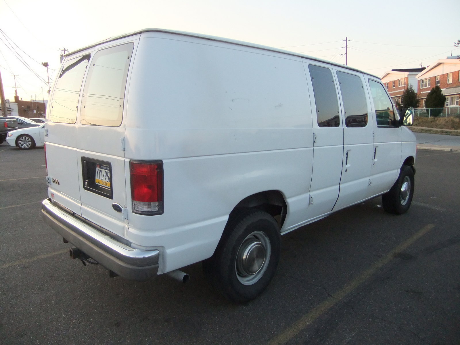 Ford E-150 Chateau