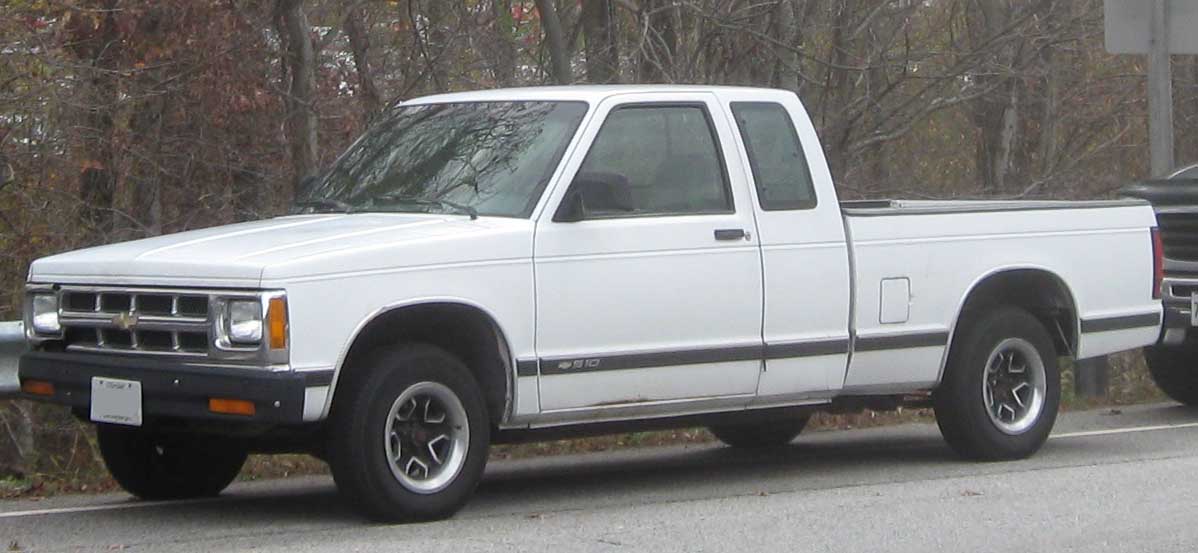 Chevrolet S-10 LS 22 Cab