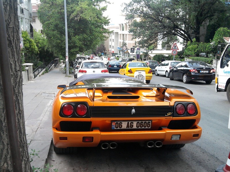 Lamborghini Diablo Roadster