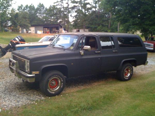 Chevrolet Suburban K10