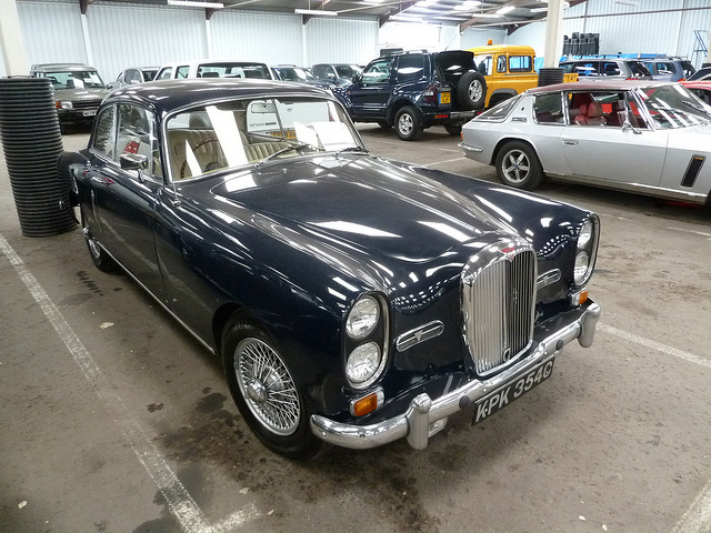 Alvis TE21 saloon