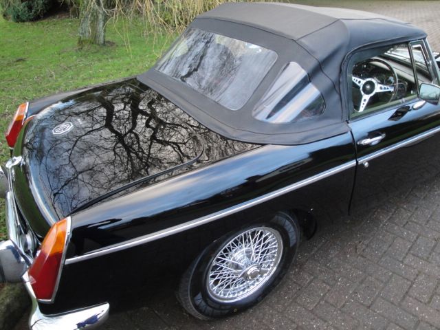 MG MGB 1800