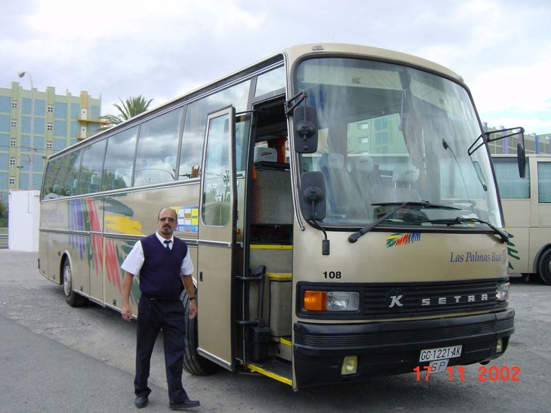 SETRA S 215