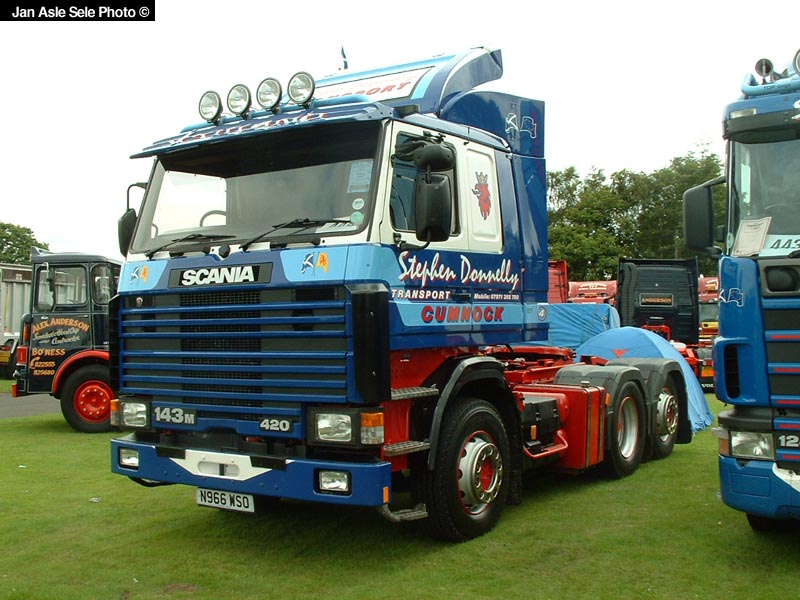 Scania 143M