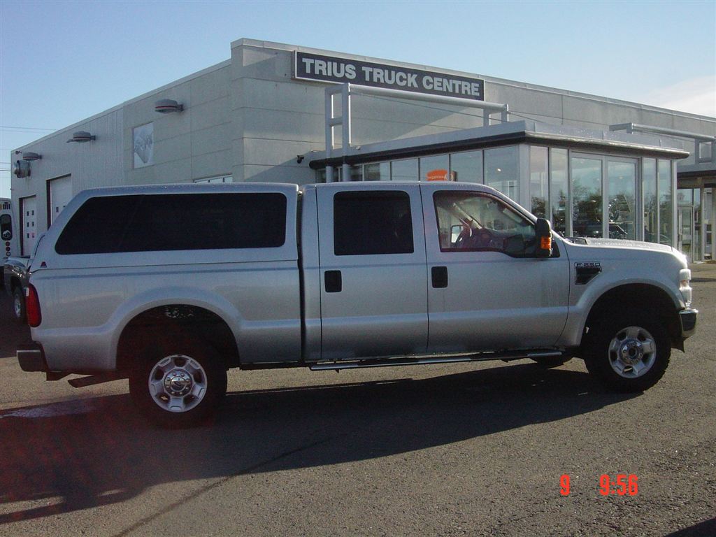 Ford F-250 XLT 4x4 Crew cab