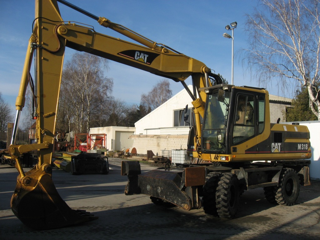 Caterpillar M318