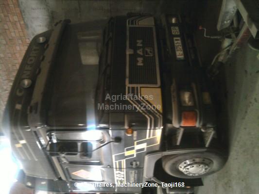 MAN F2000 19-502 MAN F2000 19-502