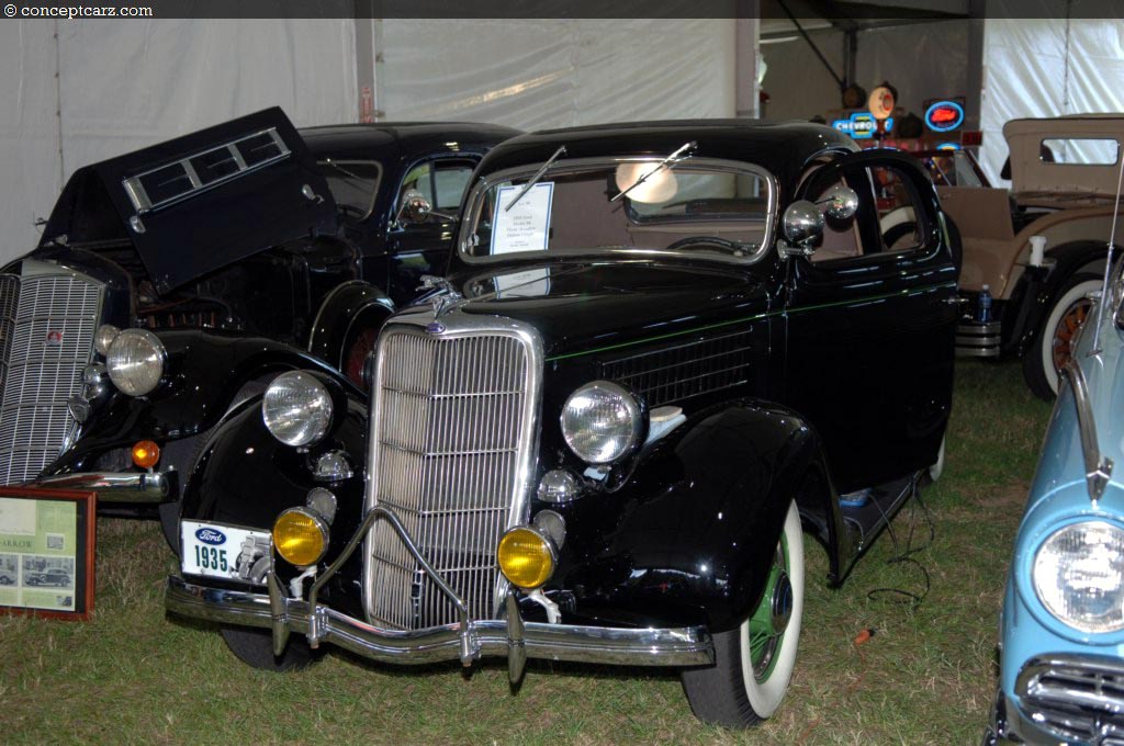 Ford Model 85 Deluxe Coupe