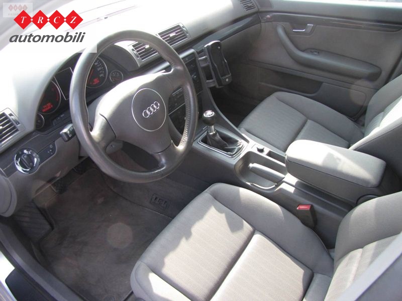 Audi A4 25 TDI Avant