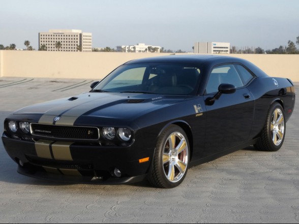 Dodge Challenger HEMI