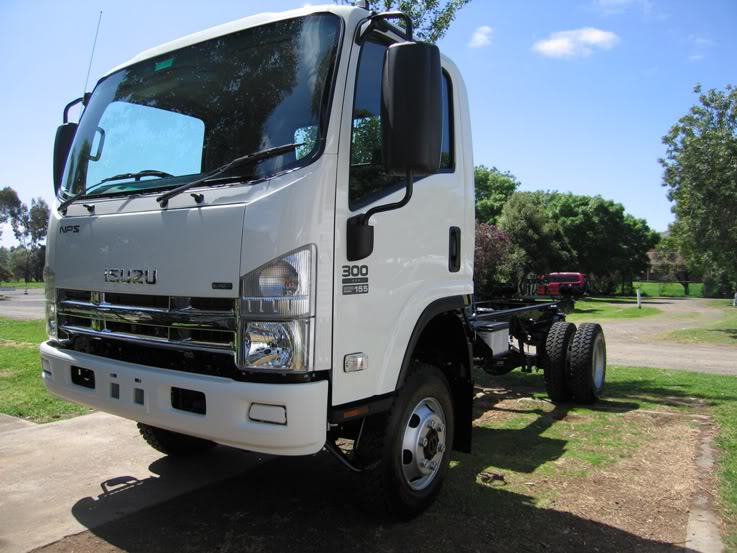 Isuzu NPS