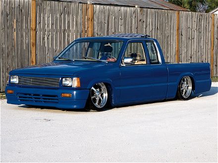 Mazda B-2000