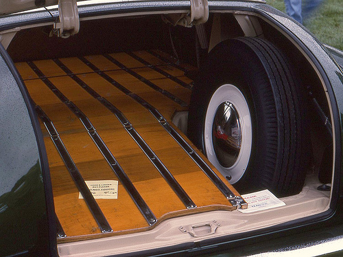 De Soto Deluxe Carryall Sedan