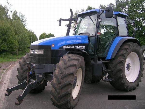 New Holland TM 150E