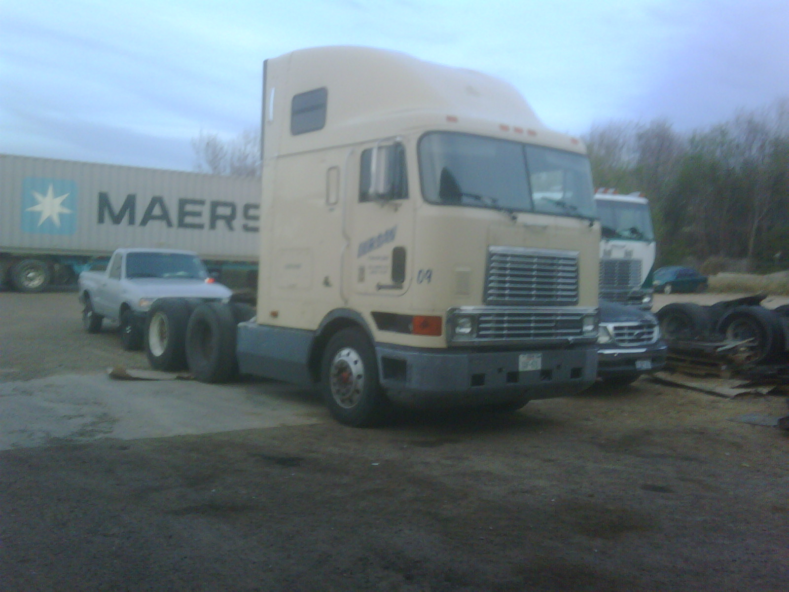 International 9800 Eagle