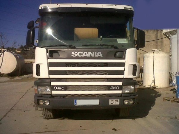 Scania 310