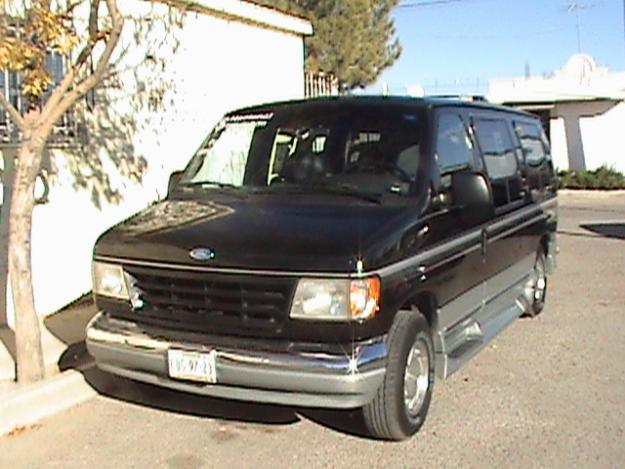 Ford E-150 Econoline
