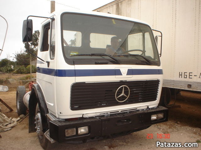 Mercedes-Benz 1525