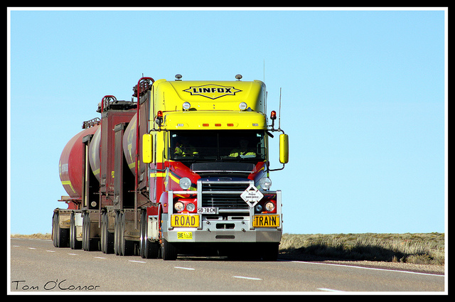 Freightliner C120 Century ST