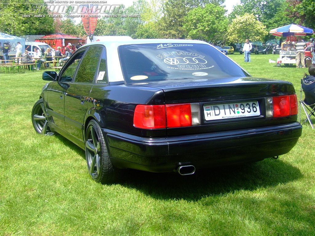 Audi 100 21