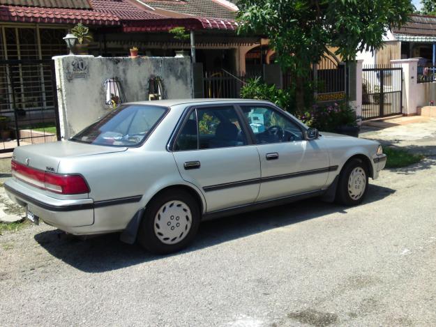 Toyota Corona GLi