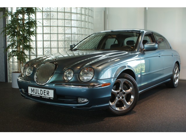 Jaguar S-Type 30 V6