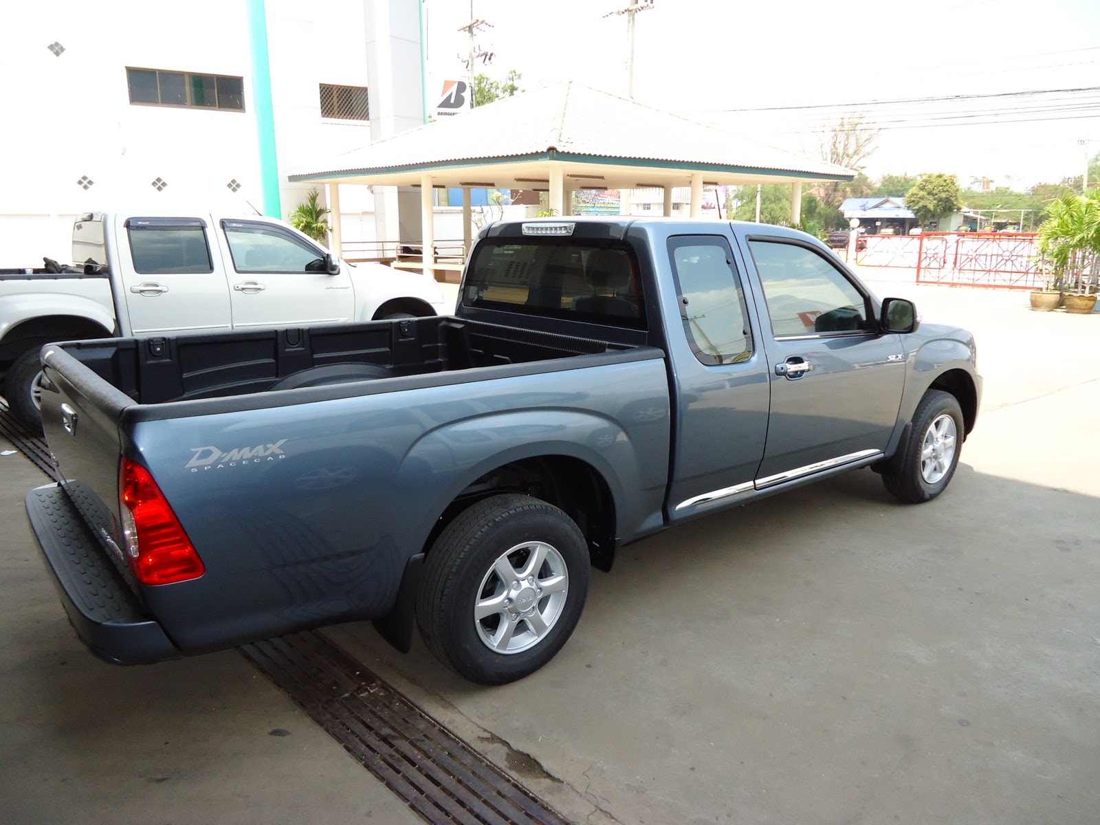 Isuzu D-Max Spacecab SLX