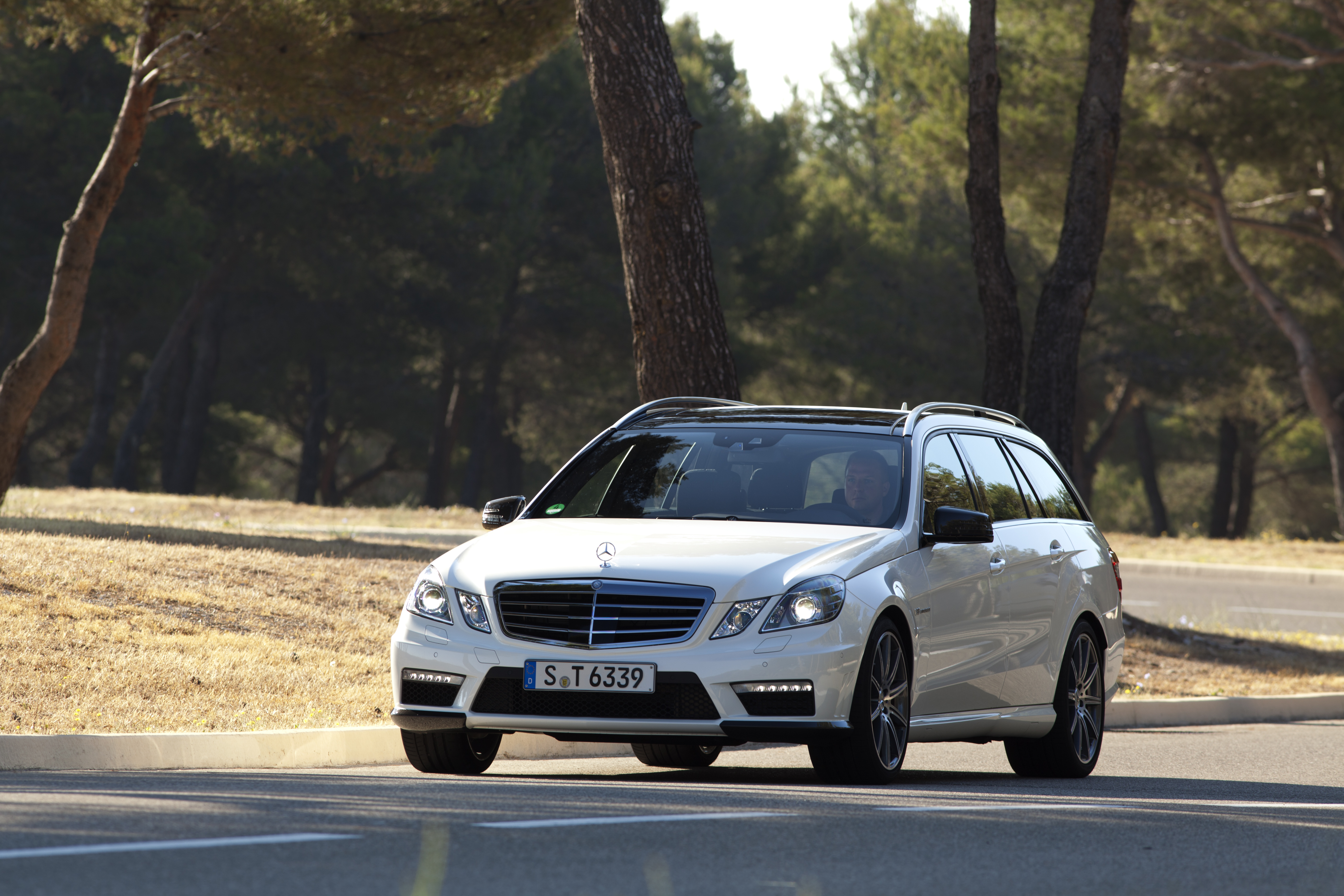 Mercedes-Benz E 63 AMG