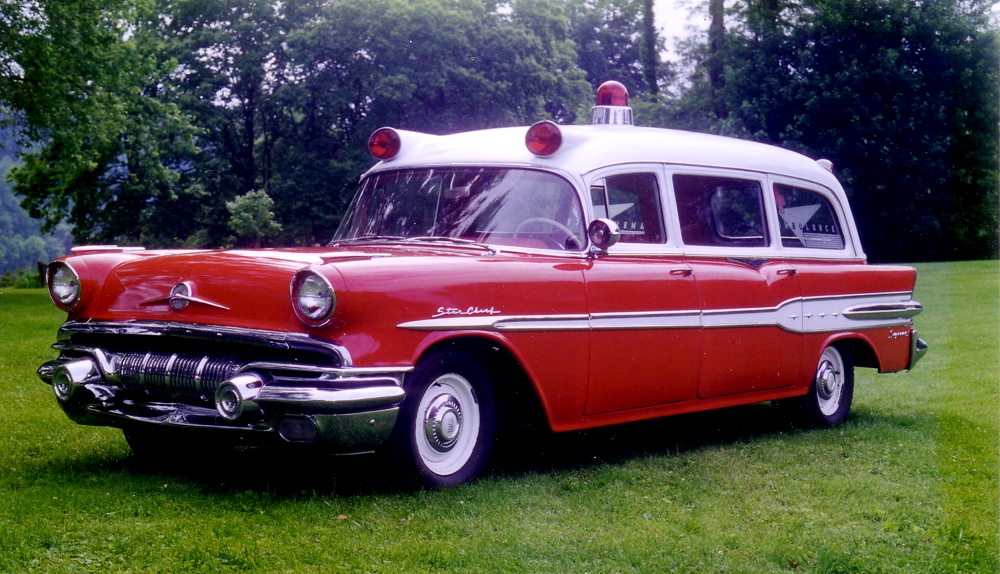 Pontiac Star Chief ambulance