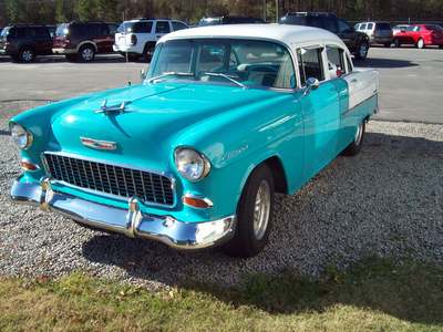 Chevrolet 210 4-dr Sedan