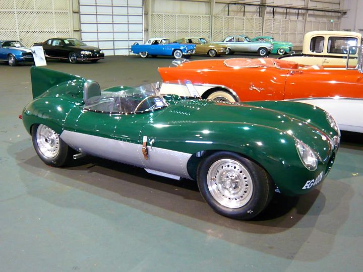Jaguar D-Type Replica