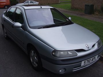 Renault Laguna RXE 20