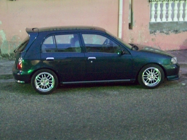 Toyota Starlet Carat